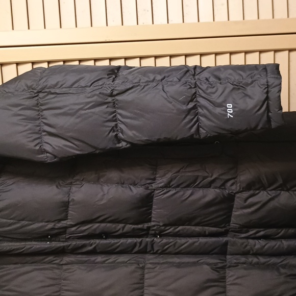 The Northface Metropolis Duster - Picture 2 of 10
